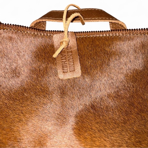 Cowhide backpack - Picture 3 of 7